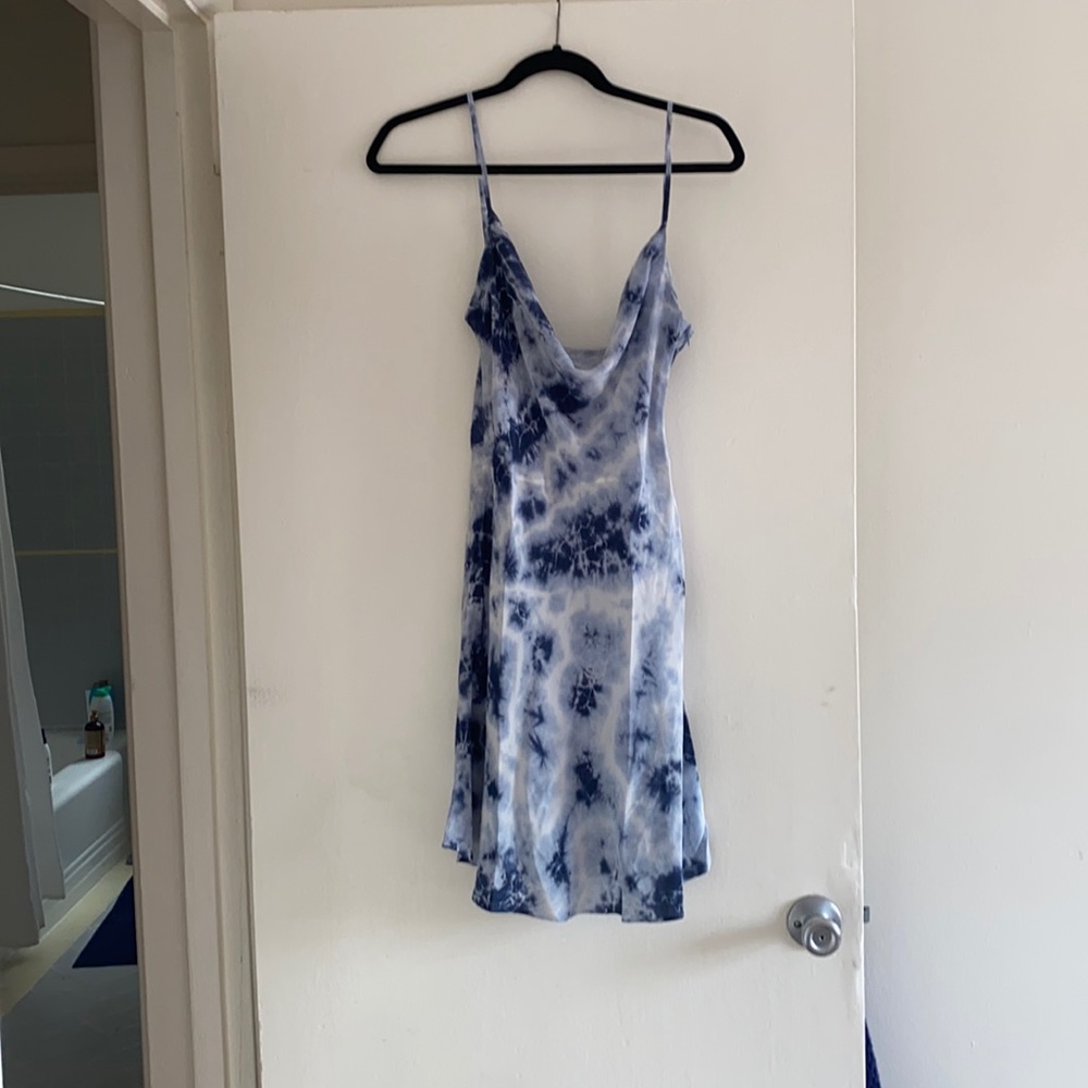 Realisation The Montague - Tripping